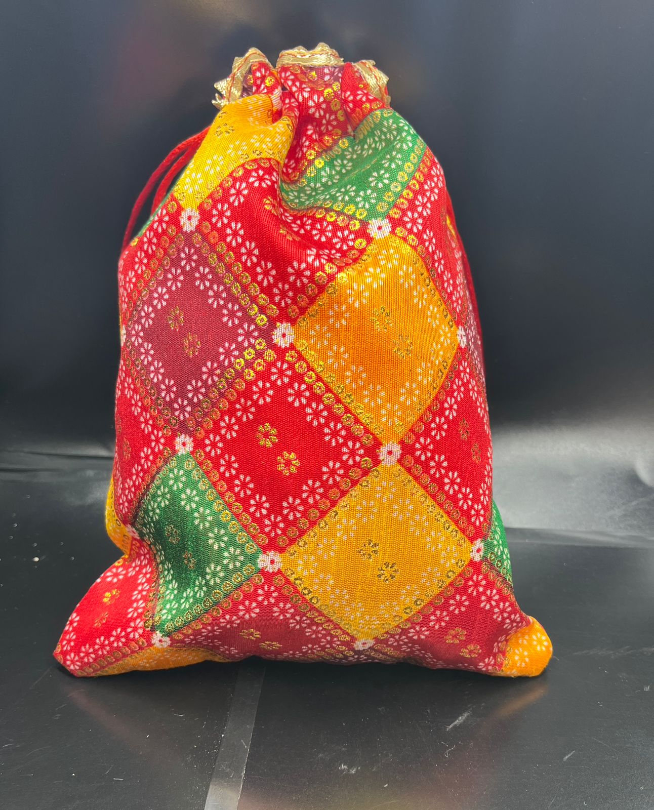 Fancy Potli used for distribution of dry fruits (suitable for 1/2 Kg)