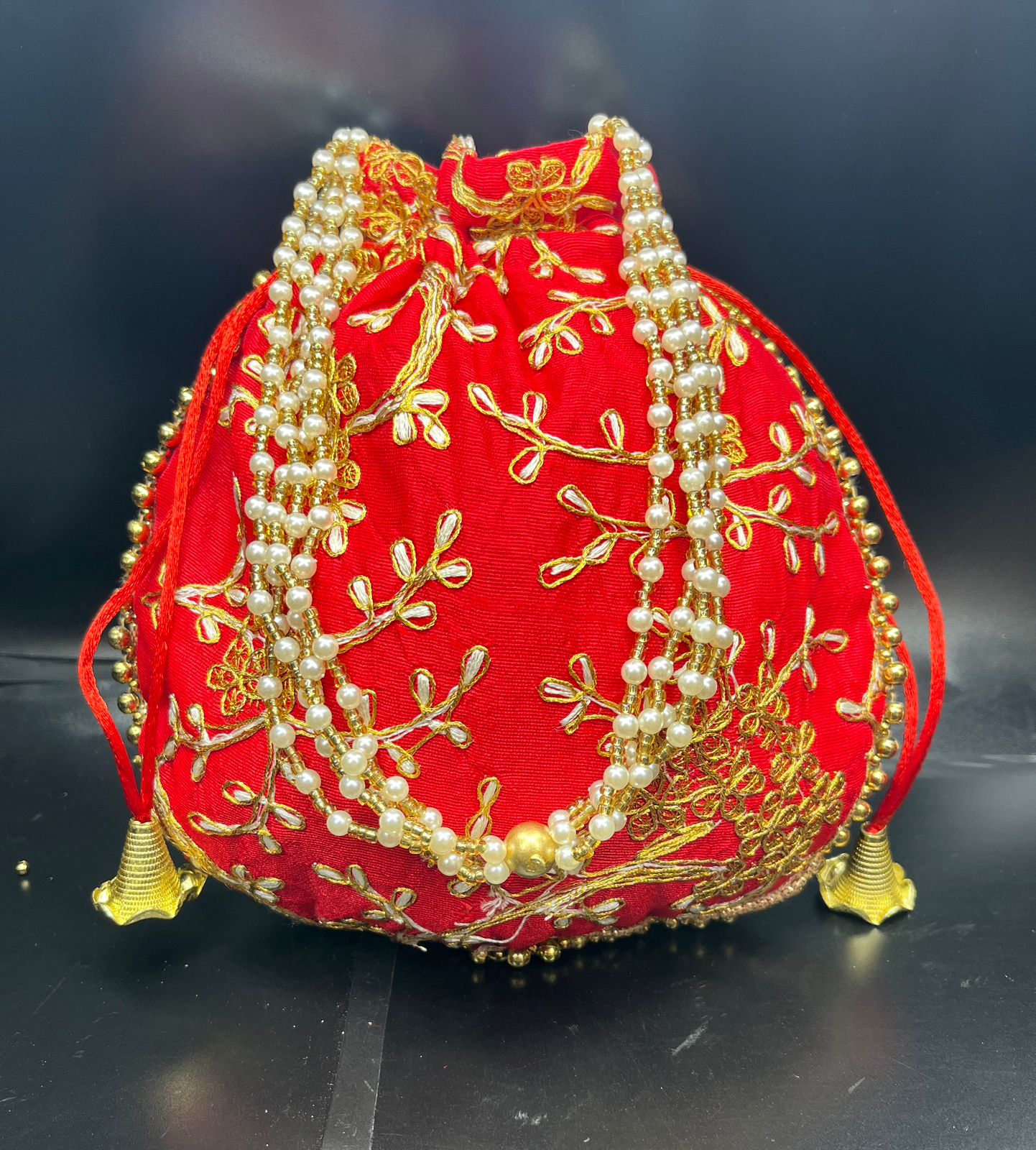 Fancy Potli used for distribution of dry fruits (suitable for 1/2 Kg)