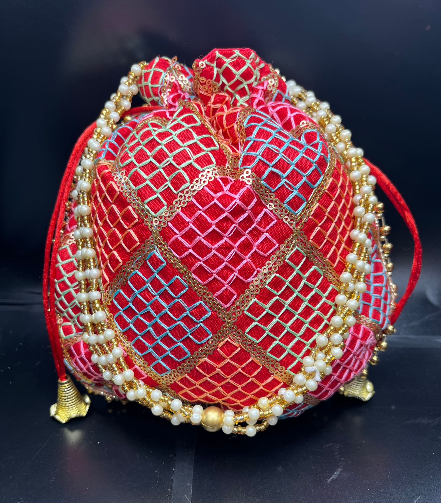 Fancy Potli used for distribution of dry fruits (suitable for 1/2 Kg)